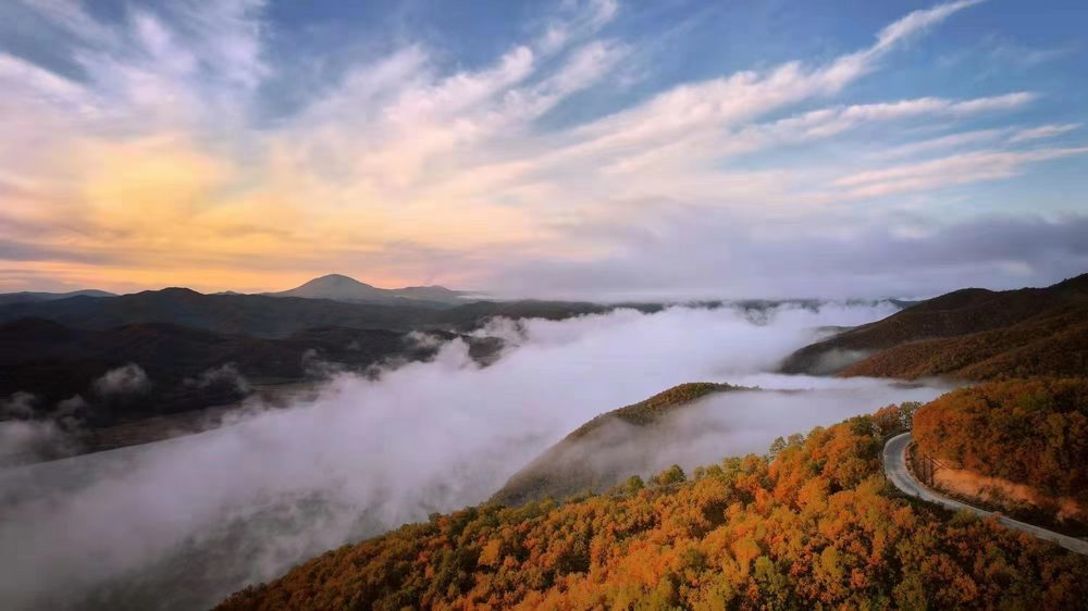 黑龍江林口：初冬時(shí)節(jié)山景如畫?