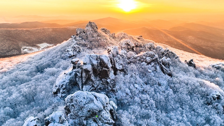 黑龍江集賢：雪后山川景色新