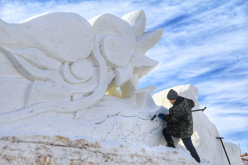 佳木斯市“冰雪大世界”緊鑼密鼓建設中