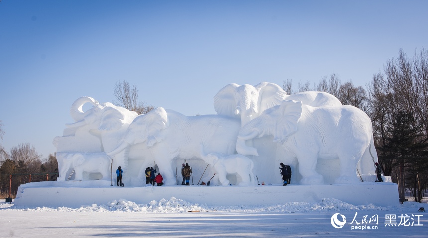 哈爾濱打造夢幻“雪世界”