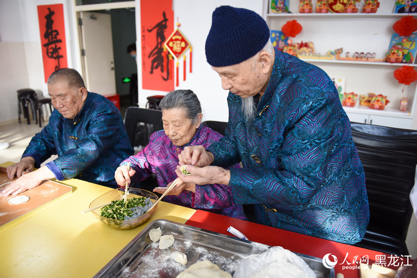 新春走基層丨福利院里的幸福年