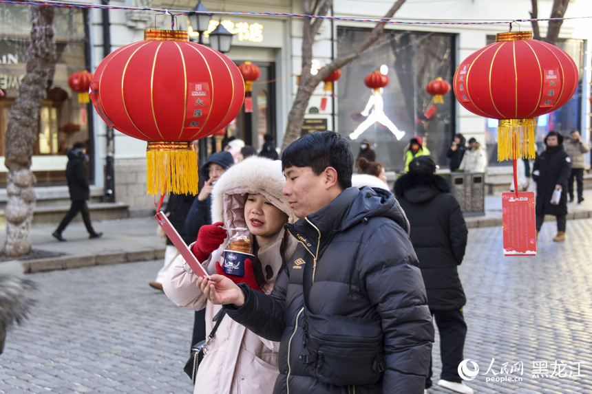 哈爾濱：賞花燈 猜燈謎 歡天喜地鬧元宵