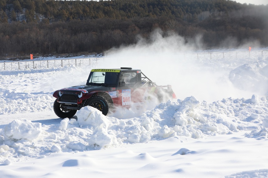 第十九屆中國(guó)·漠河國(guó)際冰雪汽車(chē)越野賽開(kāi)賽