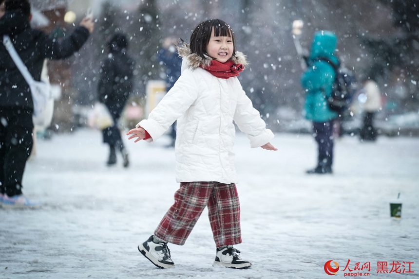 三月冰城，邂逅浪漫春雪