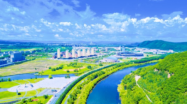 伊春城區(qū)夏日圖景。伊春市委宣傳部供圖